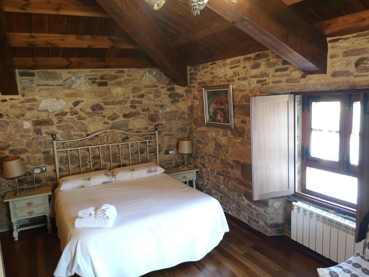 Casa Do Morcego Guest House Valdovino Luaran gambar