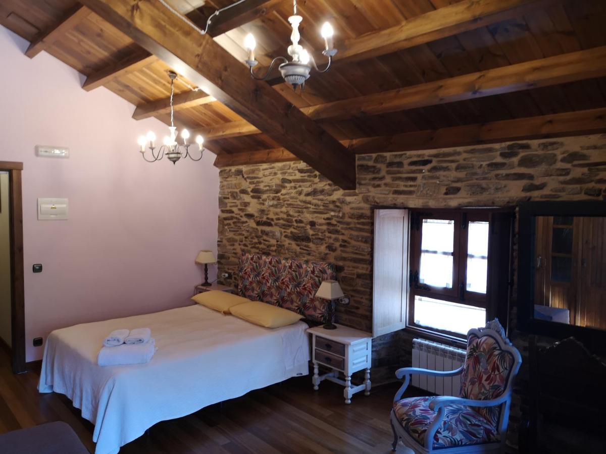 Casa Do Morcego Guest House Valdovino Luaran gambar
