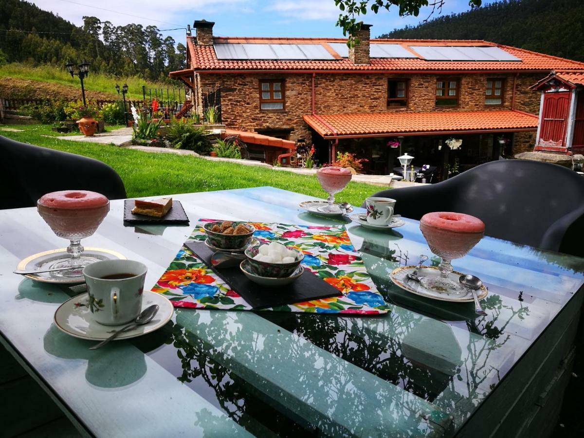 Casa Do Morcego Guest House Valdovino Luaran gambar
