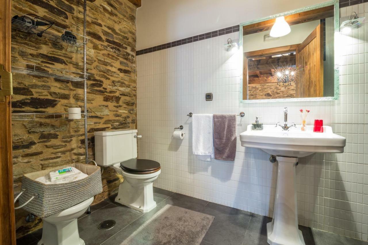Casa Do Morcego Guest House Valdovino Bilik gambar